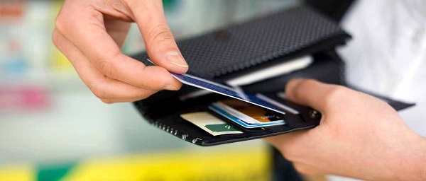 Debit card چیست